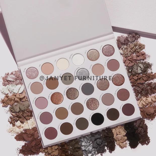 30 Shades Cool Eyeshadow Palette