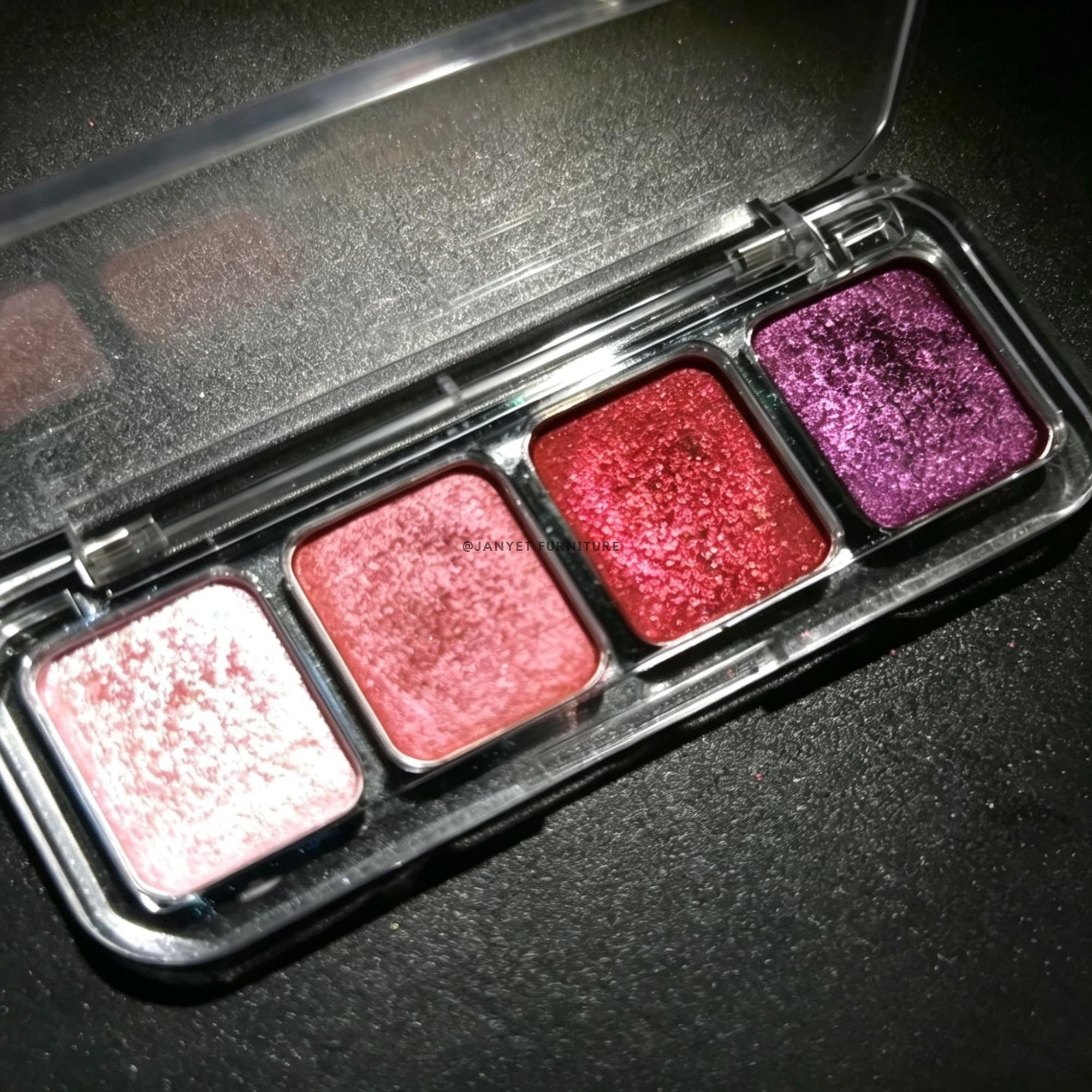 4 Color Shimmery Glitter Eyeshadow