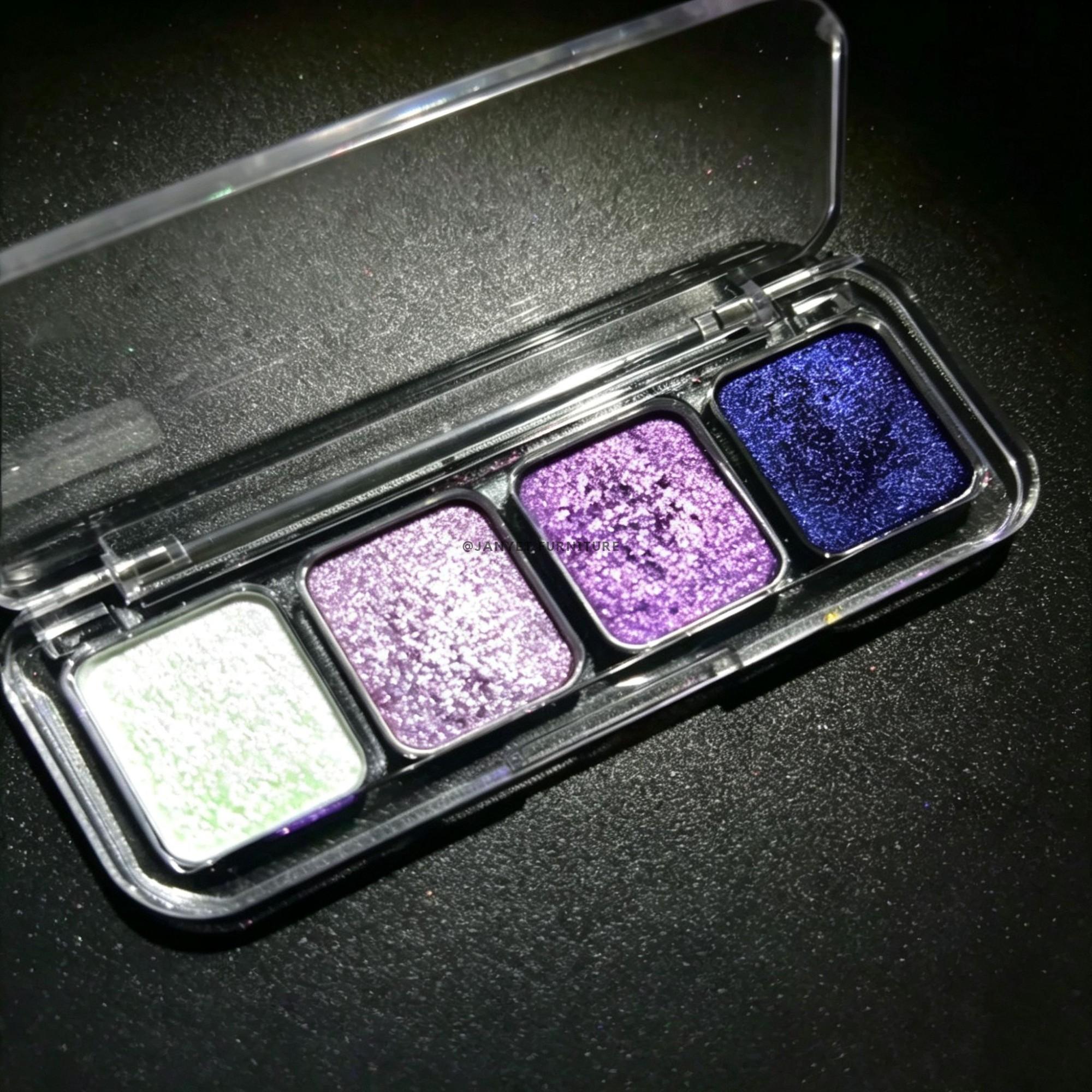 4 Color Shimmery Glitter Eyeshadow