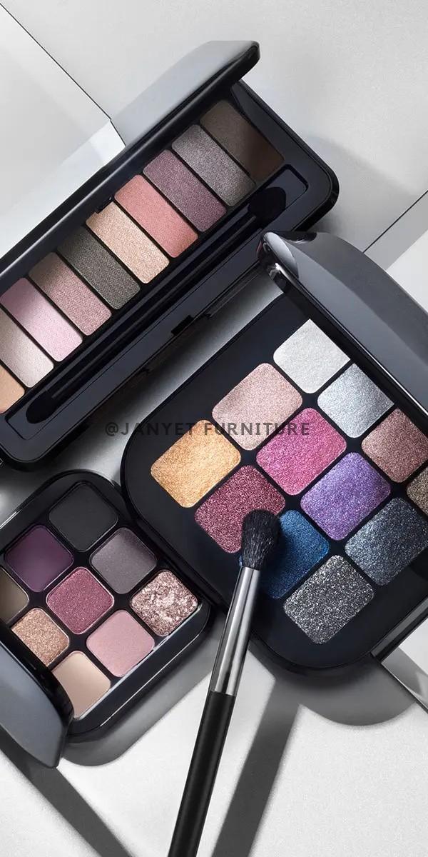 Customized Multi-Color Eyeshadow Palette